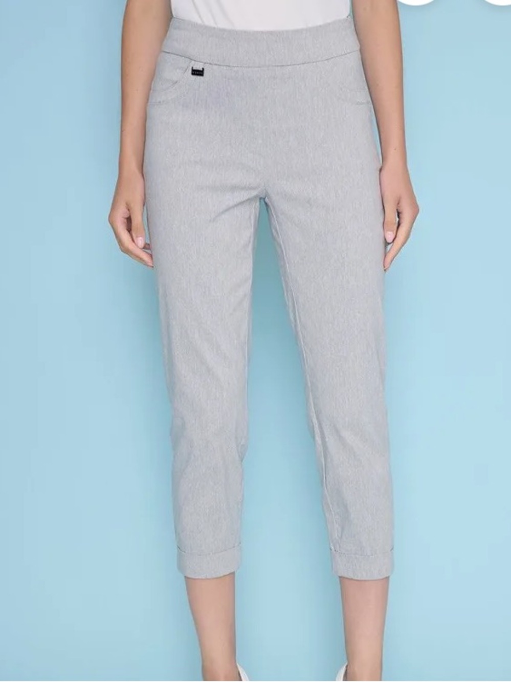 New Light Heathered Grey Cuffed Capri Pants with pockets and stretch